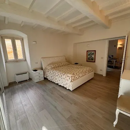 Dimora Monte S. Maria Tiberina Apartmán *
